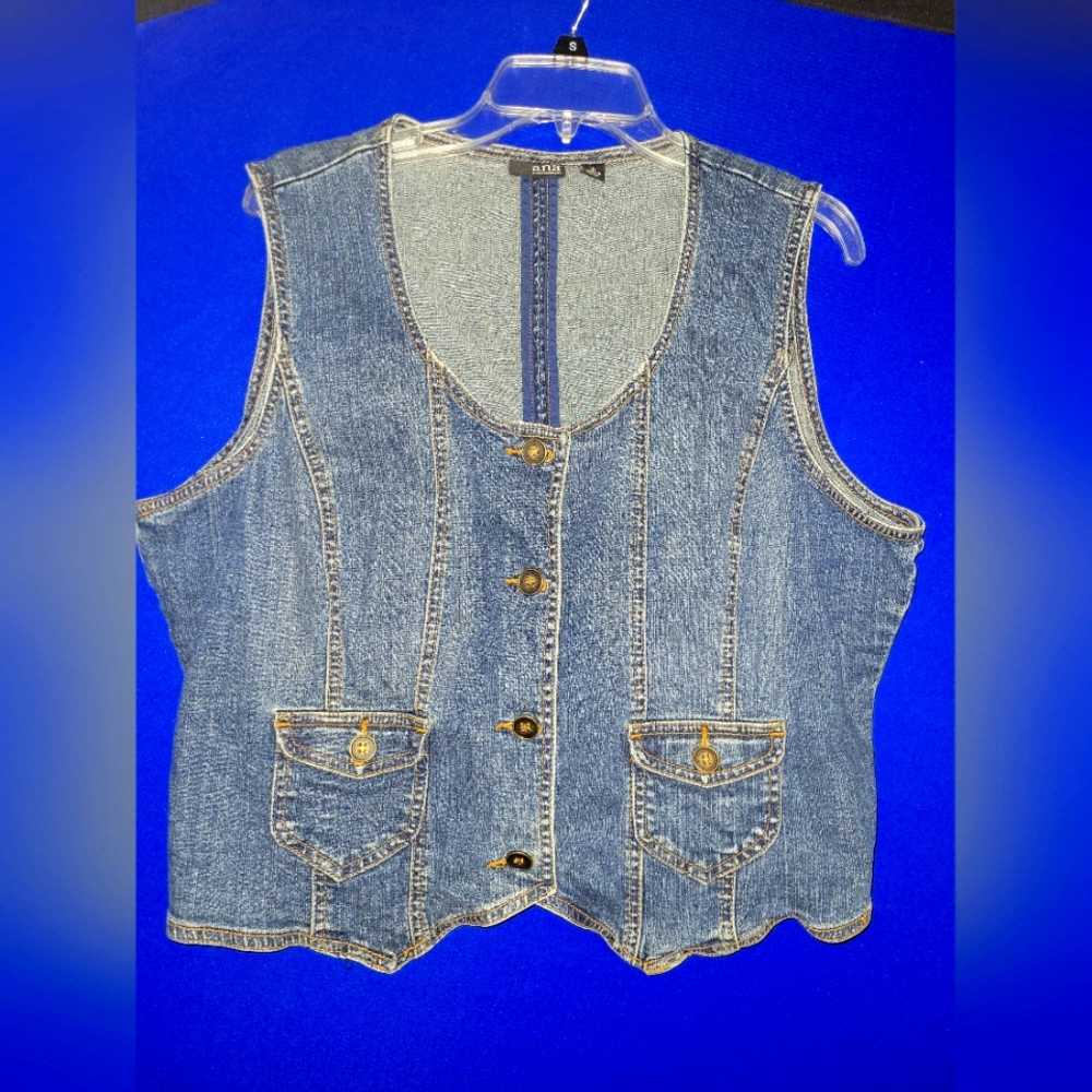 Vintage blue jean vest
